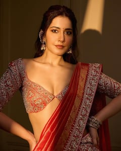 कभी IAS ऑफिसर बनना चाहती थीं ये एक्ट्रेस, फिर ऐसी पलटी किस्मत कि जॉन अब्राहम, शाहिद कपूर संग कर चुकी हैं काम