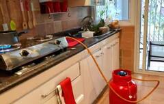 ਗੈਸ ਸਿਲੰਡਰ ਵੀ ਹੋ ਜਾਂਦੇ ਐਕਸਪਾਇਰ, ਜਾਣ ਲਓ ਚੈੱਕ ਕਰਨ ਦਾ ਤਰੀਕਾ