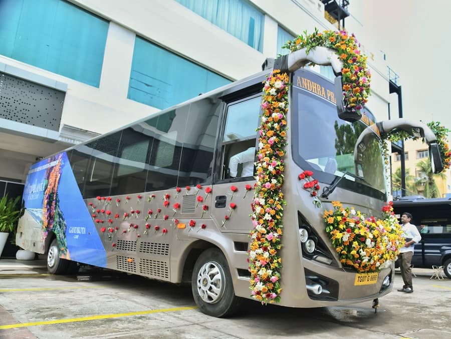 Caravan Tourisam: ఏపీలో క్యారవాన్ టూరిజం బస్సులు ప్రారంభం.. ఏంటి వీటి స్పెషాలిటీ