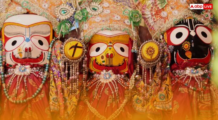 रथ यात्रा और भगवान का रथ हर किसी को मोहित करता है. बता दें कि रथ यात्रा के लिए भगवान जगन्नाथ, भगवान बालभद्र और देवी सुभद्रा के लिए तीन रथ तैयार किए जाते हैं, जिनके अलग-अलग नाम होते हैं. लेकिन क्या आप जानते हैं कि, आखिर किस लकड़ी से भगवान का रथ तैयार किया जाता है और रथ यात्रा के बाद इसका क्या होता है? आइये जानते हैं.