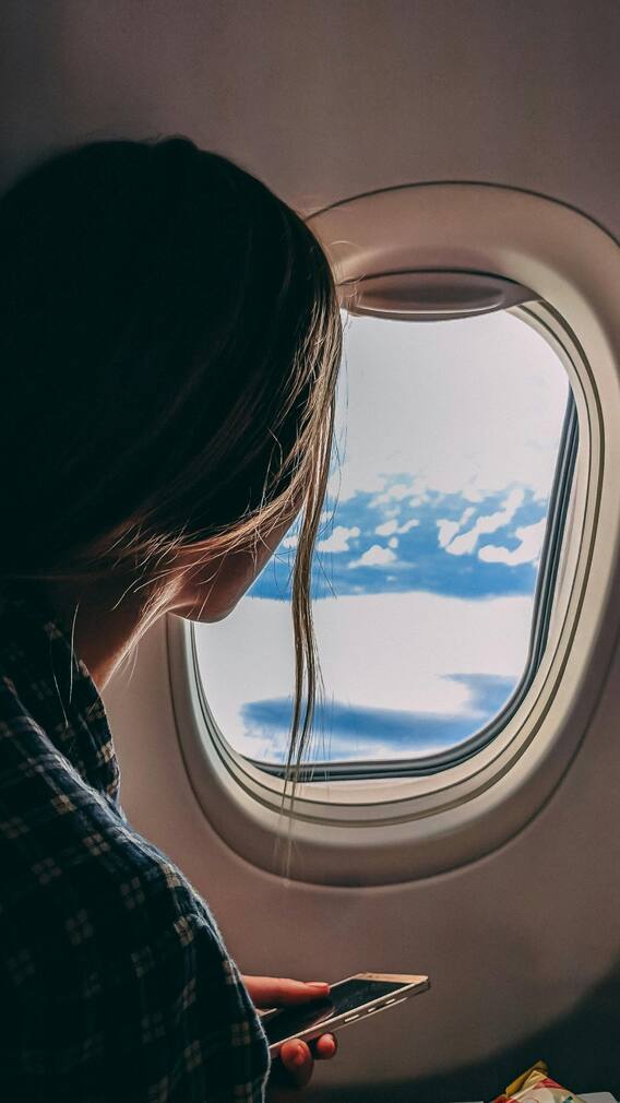 विमानांच्या खिडक्या गोल का असतात?