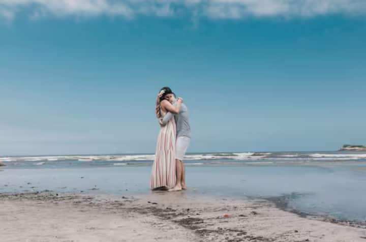 ਵਨ ਡੇ ਸਟੈਂਡ ਵਨ ਨਾਈਟ ਸਟੈਂਡ ਜਿੰਨਾ ਕਾਮਨ ਤਾਂ ਨਹੀਂ ਹੈ, ਪਰ ਆਧੁਨਿਕ ਯੁੱਗ ਵਿੱਚ ਇਹ ਨੌਜਵਾਨਾਂ ਵਿੱਚ ਪ੍ਰਸਿੱਧ ਹੋ ਰਿਹਾ ਹੈ। ਇਹ ਇੱਕ ਤਰ੍ਹਾਂ ਦੀ ਗੈਰ-ਰਸਮੀ ਮੁਲਾਕਾਤ ਹੈ।