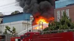 नोएडा सेक्टर-2 में केमिकल कंपनी में लगी भीषण आग, दमकल की कई गाड़ियां मौके पर मौजूद