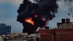 नोएडा सेक्टर-2 में केमिकल फैक्ट्री में आग के साथ धमाके, 7 फायर टेंडर ने संभाला मोर्चा