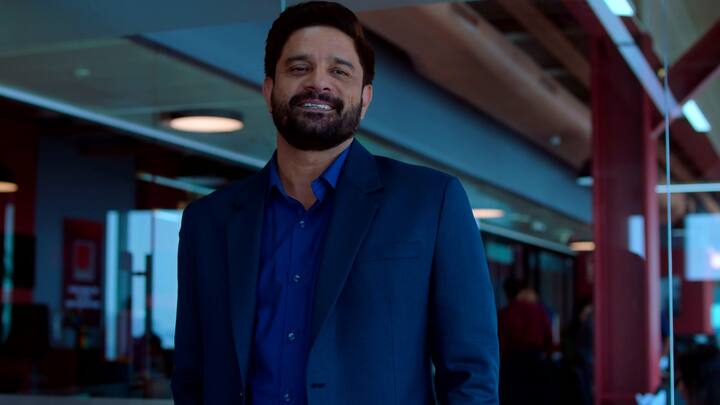 अब सीजन 3 में दो नए चेहरे शामिल होने जा रहे हैं, वो और कोई नहीं, बल्कि जयदीप अहलावत और निमरत कौर हैं. दोनों ही एक्टर्स की दमदार एक्टिंग से आने वाली सीरीज में जबरदस्त थ्रिल देखने को मिलने वाला है.