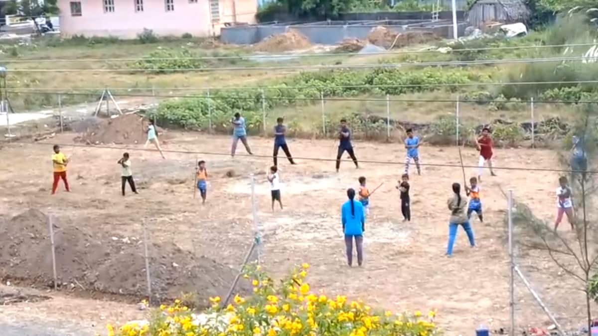 சீர்காழி முத்து நகர் பூங்காவில் வட்டார கல்வி அலுவலகம்: பொதுமக்கள் கடும் எதிர்ப்பு!