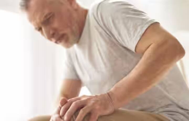 ਰਾਤ ਨੂੰ ਦਰਦ ਹੋਣਾ: ਦਿਨ ਭਰ ਜੋੜਾਂ ਵਿੱਚ ਕੋਈ ਦਰਦ ਨਹੀਂ ਹੁੰਦਾ, ਪਰ ਜੇਕਰ ਇਹ ਦਰਦ ਸਿਰਫ਼ ਰਾਤ ਨੂੰ ਹੁੰਦਾ ਹੈ, ਤਾਂ ਸਮਝ ਜਾਓ ਕਿ ਇਹ ਯੂਰਿਕ ਐਸਿਡ ਦੀ ਸਮੱਸਿਆ ਹੈ।