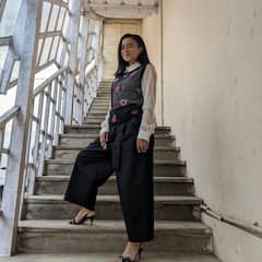 ओटीटी की ये पॉपुलर एक्ट्रेस निकलीं जया बच्चन की 'बहू', नाम जान लगेगा झटका