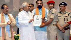 सीएम ने 21,391 नवनियुक्त सिपाहियों को बांटे नियुक्ति पत्र, कहा- जब 2005 में हम आए..