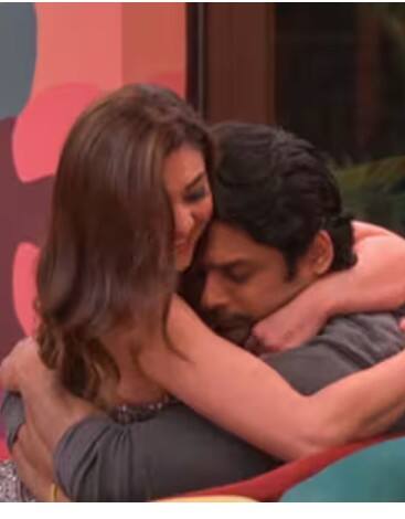 ਸਿਧਾਰਥ ਸ਼ੁਕਲਾ ਤੋਂ ਬਾਅਦ ਸ਼ੈਫਾਲੀ ਜਰੀਵਾਲਾ ਦਾ ਅਚਾਨਕ ਦੇਹਾਂਤ, ਹਾਰਟ ਅਟੈਕ ਨਾਲ ਮੌਤ...