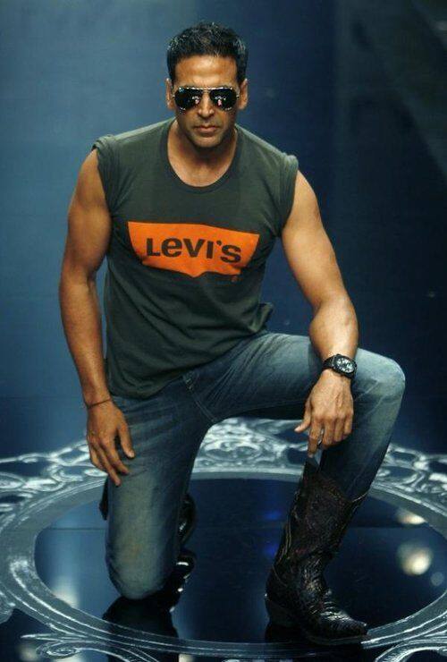 एक्टर ने कहा कि वो लिफ्ट में थे और लिफ्ट मैन ने उन्हें गलत तरीके से छुआ. उसने एक्टर के बट को टच किया था.