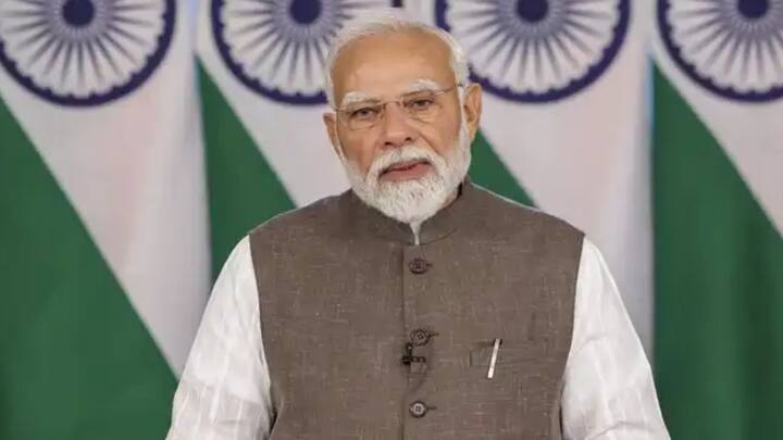 सरकार की कई योजनाएं आम आदमी के लिए चलाई जाती हैं. जिनका मकसद उन्हें आर्थिक सुरक्षा देना होता है. कुछ योजनाएं बुजुर्गों के लिए होती है. तो कुछ युवाओं के लिए लेकिन इन सबमें अटल पेंशन योजना ऐसी है जो हर वर्ग के लोगों के लिए है.