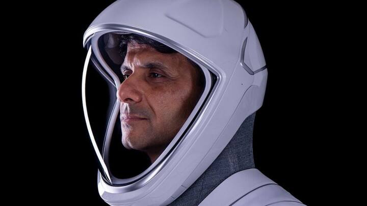 स्पेस में कोई ग्रेविटी नहीं होती है और लंबे वक्त तक जीरो ग्रेविटी में रहने के बाद जब कोई धरती पर आता है, तो उसको कई दिक्कतों का सामना करना पड़ता है.