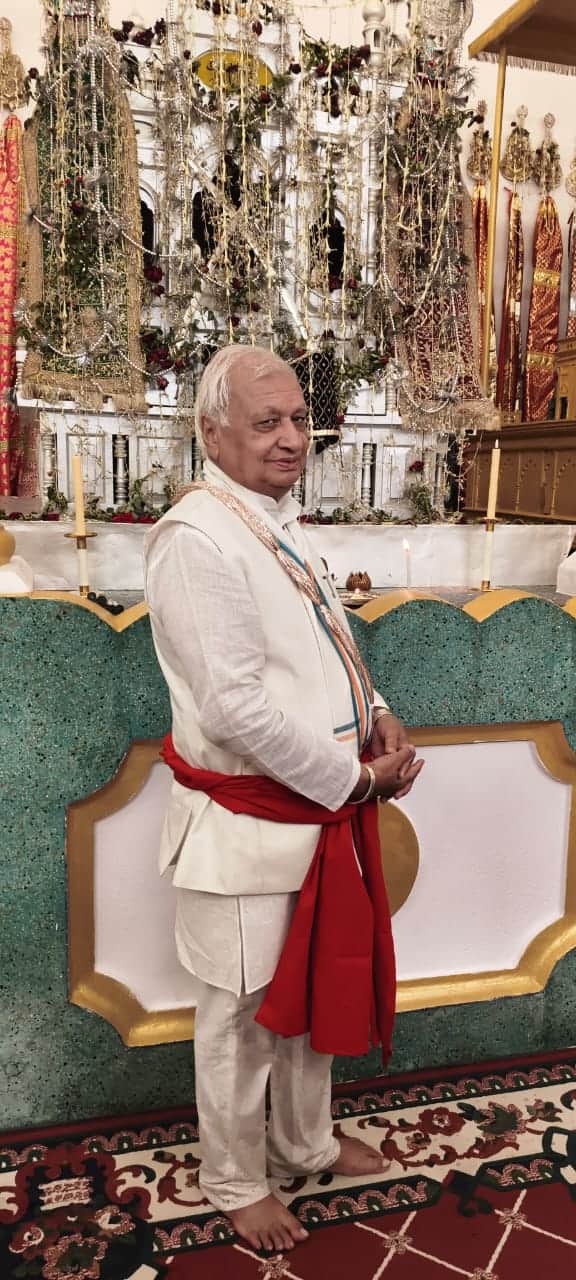 Arif Mohammad Khan said that the martyrdom of Hazrat Imam Hussain and his family is still an example of right, justice and humanity for the whole world.