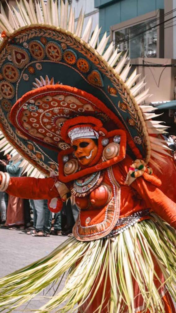 केरल में सबसे ज्यादा किस धर्म के लोग रहते हैं?