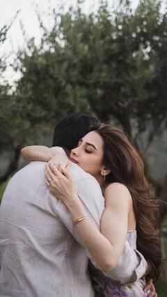 कोण आहे पवारांची नवी सून?