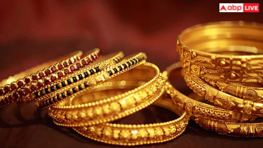 क्या क्रेडिट कार्ड से खरीद सकते हैं सोना? पेमेंट करने से पहले इन बातों का रखें ध्यान; नहीं तो होगा तगड़ा नुकसान Can you buy gold using a credit card keep these things in mind before making the payment क्या क्रेडिट कार्ड से खरीद सकते हैं सोना? पेमेंट करने से पहले इन बातों का रखें ध्यान; नहीं तो होगा तगड़ा नुकसान