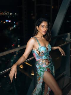 Regina Cassandra : பத்தவைக்கும் பார்வைக்காரி....நடிகை ரெஜினா கஸாண்ட்ராவின் லேட்டஸ்ட் க்ளிக்ஸ்
