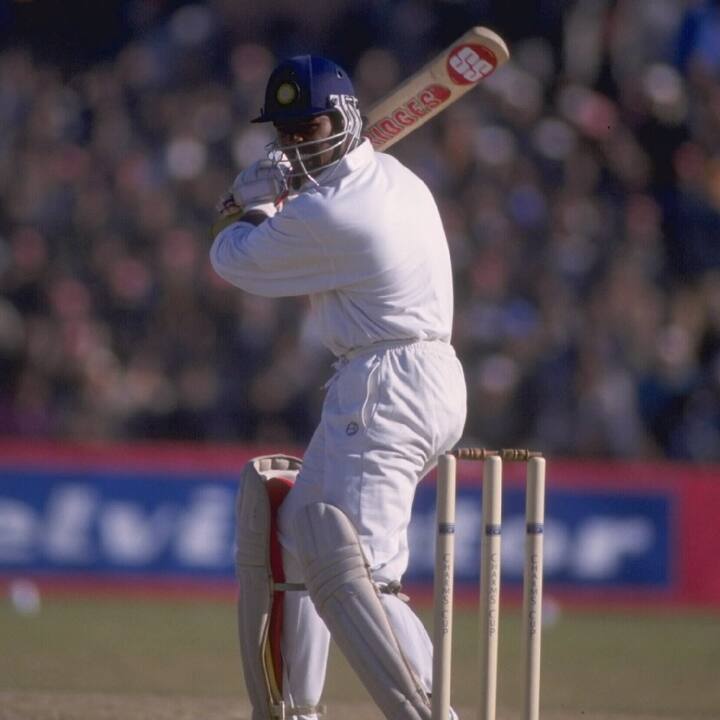 सॉली एडम्स, जिन्होंने 1992 में सचिन को यॉर्कशायर का कॉन्ट्रैक्ट दिलाया था. उन्होंने एक इंटरव्यू के दौरान बताया कि कांबली ने इंग्लैंड में नौकरी का ऑफर ठुकरा दिया था.