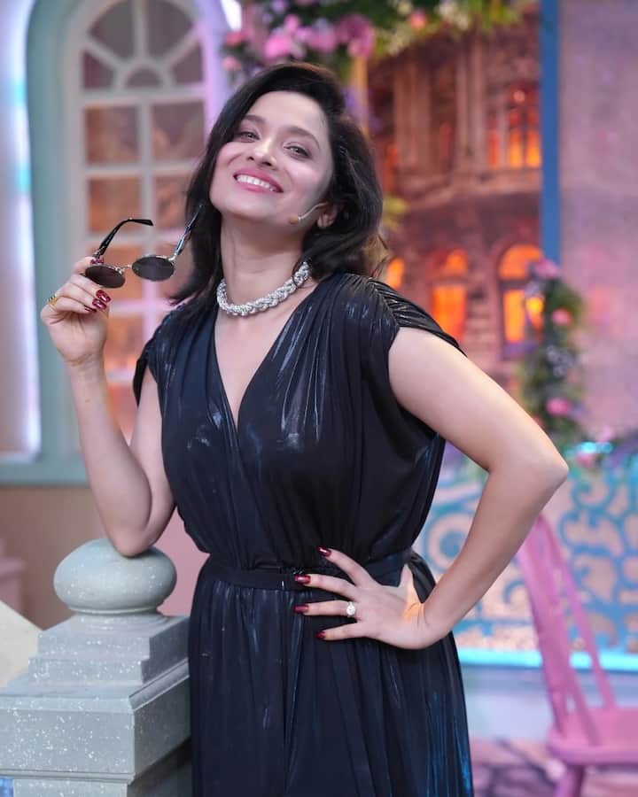 Over the years, Ankita Lokhande has truly come into her own in the fashion world. Whether it’s a traditional saree or a bodycon gown, she wears her outfits with a sense of self-assurance that makes every look feel authentically hers. (All Image: Ankita Lokhande/Instagram.)