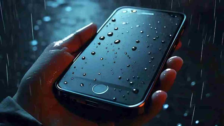 Using your smartphone in the rain can be costly Keep your phone safe with these 10 ways