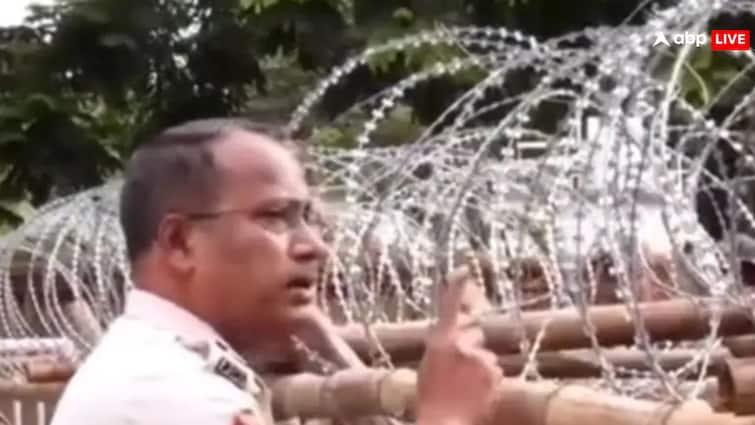 Puri Stampede: भुवनेश्वर के ACP का फरमान हो गया वायरल, किससे कहा- '...तो टांगें तोड़ देना' Jagannath Rath Yatra Stampede puri Odisha Police acp Narsingh Bhol controversial statement strict action Video goes viral Puri Stampede: भुवनेश्वर के ACP का फरमान हो गया वायरल, किससे कहा- '...तो टांगें तोड़ देना'