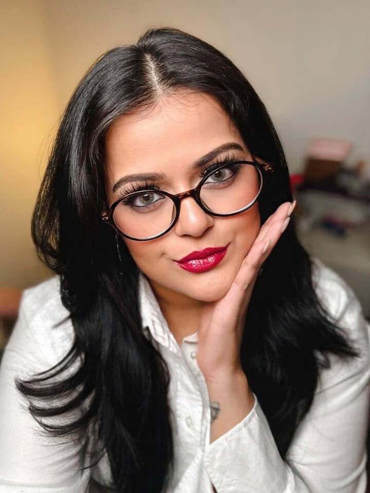 शिवांगी शर्मा को इस सीरियल में भक्ति जायसवाल के किरदार में देखा गया था. अब पूर्व अदाकारा ने एक्टिंग छोड़ फुल टाइम ब्लॉगिंग शुरू कर दी है.