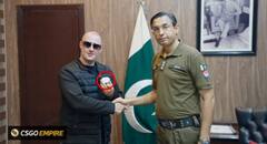 दुबई में चोरी हुए ब्रिटिश यूट्यूबर के एयरपॉड्स, एक साल बाद पाकिस्तान में मिले, आगे जो हुआ जानकर रह जाएंगे हैरान