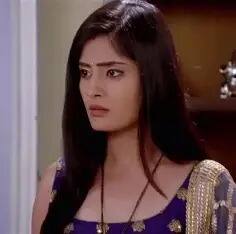 वैशाली ठक्कर ने 2022 में इंदौर स्थित अपने घर पर सुसाइड कर लिया. रिपोर्ट्स ये दावा करते हैं कि एक्ट्रेस ने बॉयफ्रेंड से तंग आ कर ऐसा कदम उठाया.