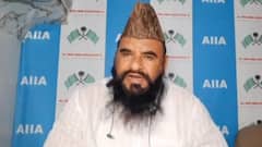 डिंपल यादव पर अभद्र टिप्पणी के बाद साजिद रशीदी ने लिया इकरा हसन का नाम, कहा- उनको सीखना चाहिए कि...