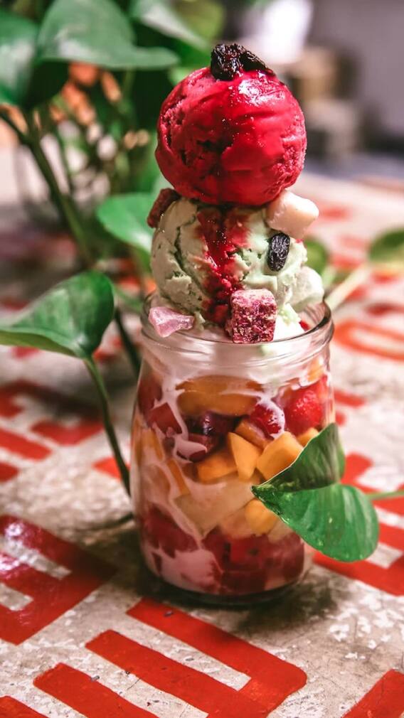 वारंवार आईस्क्रीम खाल्ल्यास उद्भवू शकतात या समस्या