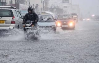 Heavy Rain Alert : આગામી સાત દિવસ ભારેથી અતિભારે વરસાદની આગાહી,હવામાન વિભાગે આપ્યું રેડ એલર્ટ 