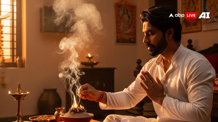 जिन लोगों को लगता है कि उनपर किसी न गलत नजर लगा दी है, उन्हें हर शाम भभूत जलाना चाहिए. ऐसा करने से लाभ मिलता है. घर या व्यक्ति जिस पर भी गलत नजर लगी हुई है, धीरे-धीरे नजर कटती चली जाती है.