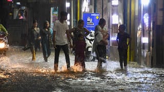 Monsoon Returns to Uttar Pradesh: Heavy Rainfall, Thunderstorm Alerts Issued for 70+ Districts