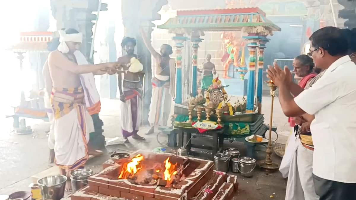 பூர்வாங்க பூஜைகளுடன் தொடங்கியது திருவெண்காடு புதன் ஸ்தல கும்பாபிஷேக பெருவிழா... பரவசத்தில் பக்தர்கள்‌...!