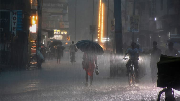 UP To Get Respite From Humidity As Heavy Rain Likely This Week. Check IMD Forecast