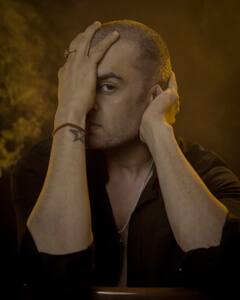 करण जौहर के लिए मनीष पॉल ने मुंडवाया सिर, फैंस बोले- 'गजनी 2 में लीड रोल आप कर रहे क्या'