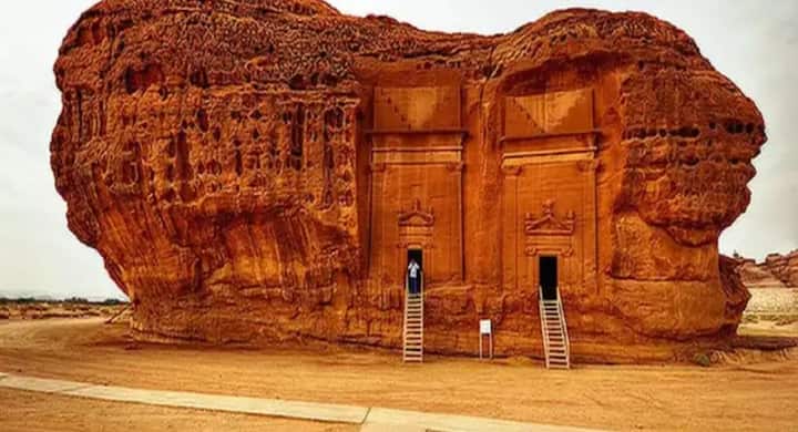 इस क्षेत्र में नवपाषाण काल (Neolithic period) की भी झलक देखने को मिली है. खुदाई में उस दौर की मानव बस्तियों के अवशेष मिले हैं, जो यह बताते हैं कि यहां हजारों साल पहले भी इंसानी बसाहट मौजूद थी.