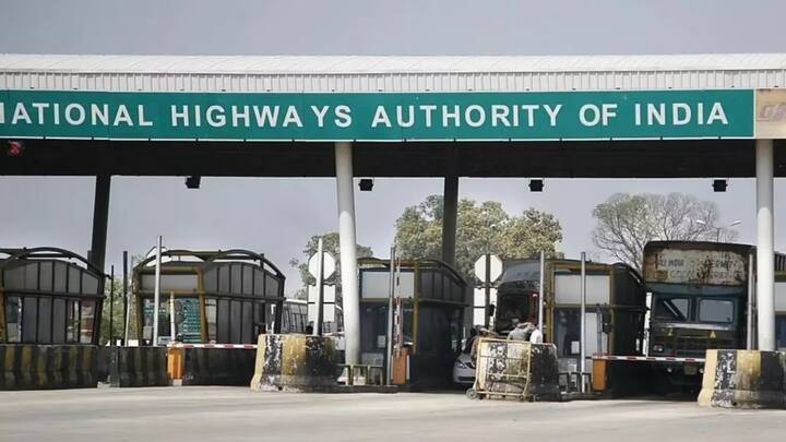 यह फास्ट टैग एनुअल पास सभी हाईवे या एक्सप्रेसवे पर मान्य नहीं होगा. यह सिर्फ भारत सरकार अधीन आने वाले यानी नेशनल हाईवे अथॉरिटी ऑफ इंडिया के द्वारा संचालित किए जाने वाले हाईवे और एक्सप्रेस वे पर ही मान्य होगा.