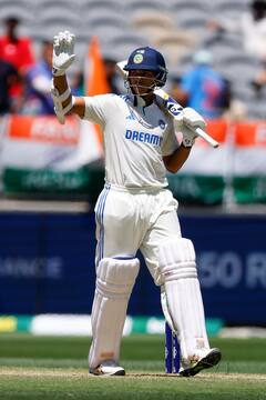 IND VS ENG: इतिहास रचने से चूके यशस्वी जायसवाल, सिर्फ 10 रन रह गए दूर; जानें किस रिकॉर्ड की हो रही बात