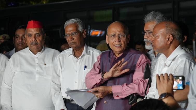 ‘Votebandi’: INDIA Meets ECI Over Bihar Voter List Overhaul, Claims Plot To Disenfranchise 2 Cr