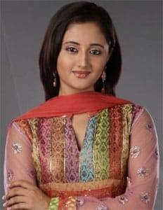 Uttaran की तपस्या का 17 सालों में बदल गया पूरा लुक! वेस्टर्न हो या इंडियन हर आउटफिट में लगती हैं कमाल