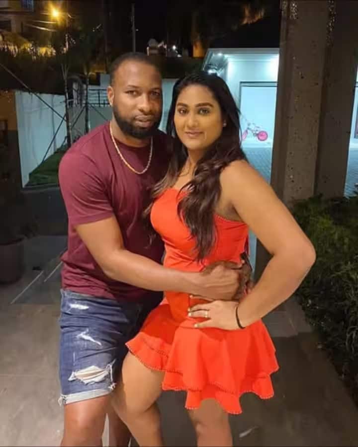 कीरोन पोलार्ड की पत्नी का नाम जेना अली है। वह बहुत फिट, ग्लैमरस और खूबसूरत भी हैं। वह आईपीएल के दौरान ज़्यादातर अपने पति के साथ भारत में ही रहती हैं।
