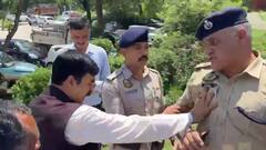 फिर विवादों में घिरे हिमाचल के पूर्व MLA बंबर ठाकुर, पुलिस ने रोकी तो दिया धक्का