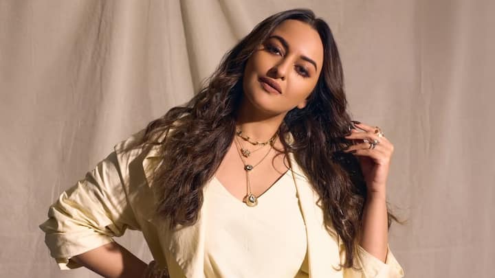 Sonakshi Sinha stuns in a cream-toned outfit, styled with layered gold jewelry and minimal glam. Check out her latest elegant look that's winning hearts online.