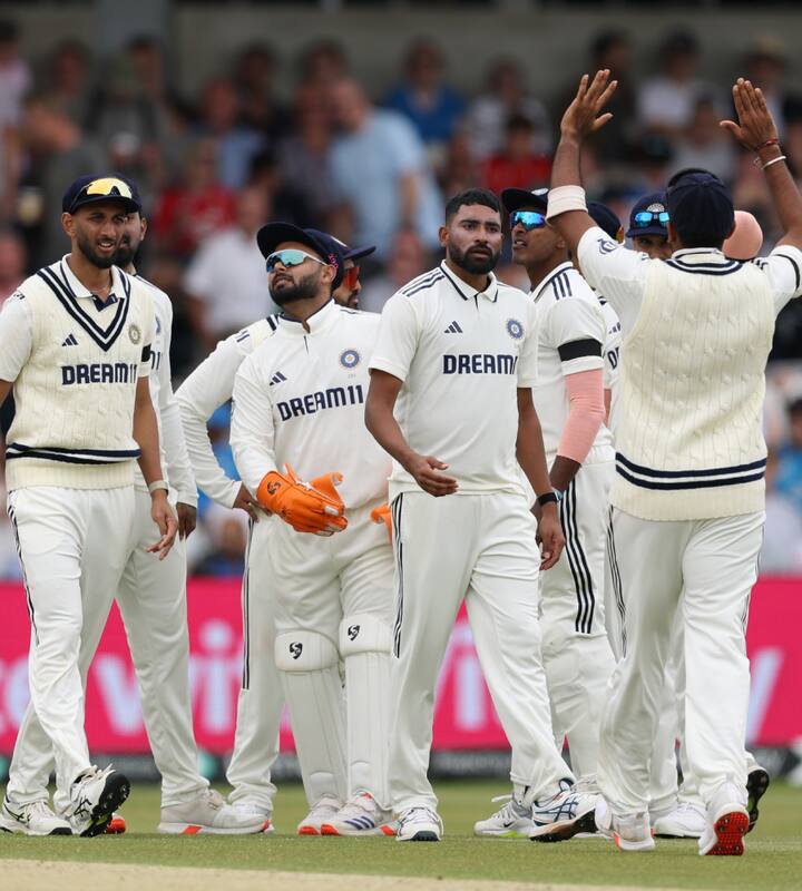 एजबेस्टन में सबसे खराब रिकॉर्ड टीम इंडिया का ये हैं कि आज तक टेस्ट में जीत नहीं मिली. भारतीय क्रिकेट टीम ने बर्मिंघम के इस ग्राउंड पर कुल 8 टेस्ट खेले हैं, जिनमें से 7 में हार झेलनी पड़ी जबकि एक मैच ड्रा पर खत्म हुआ.