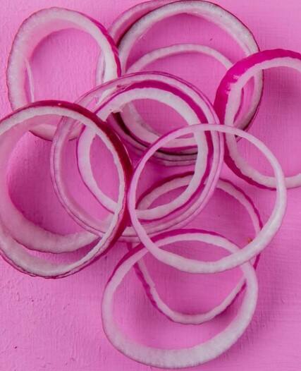 ਮਰਦਾਂ ਨੂੰ ਕਿਉਂ ਆਪਣੀ ਡਾਈਟ 'ਚ ਸ਼ਾਮਿਲ ਕਰਨਾ ਚਾਹੀਦਾ ਕੱਚਾ ਪਿਆਜ਼; ਸਿਹਤ ਨੂੰ ਮਿਲਦੇ ਗਜ਼ਬ ਫਾਇਦੇ