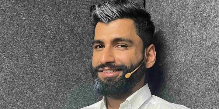 इसलिए कहा जा सकता है कि जहां अनुभव सिंह बस्सी का डिजिटल डोमिनेशन है, वहीं हर्ष गुजराल की स्टेज पर पकड़ और हाई-प्रोफाइल इवेंट्स उन्हें आर्थिक रूप से ज्यादा मजबूत बनाते हैं. दोनों ही अपने-अपने क्षेत्र में शानदार परफॉर्म कर रहे हैं और यह कहना गलत नहीं होगा कि भारत में स्टैंड-अप कॉमेडी का भविष्य इन जैसे कलाकारों की वजह से ही चमकदार है.