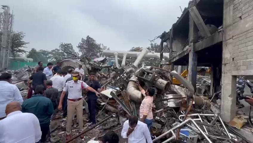 Sigachi Blast Incident: లెక్క తేలని సిగాచి పేలుడు మృతుల సంఖ్య! బాధితుల కుటుంబాల్లో ఆందోళన