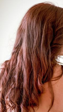 జుట్టుకు రంగువేసేప్పుడు తీసుకోవాల్సిన జాగ్రత్తలివే